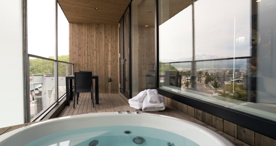 One of the only condos in Furano with a private hot tub. - image_4